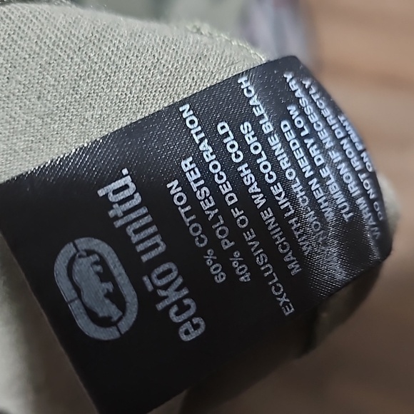 Ecko Rhino Sleeveless Hoodie Pullover Size Medium NWT - Picture 5 of 7